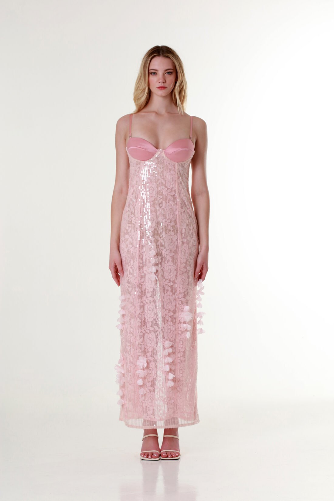 Sweetheart-Neck Sequin Maxi Dress in Pink